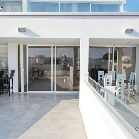 Freminore Sky Aprtments Agia Napa Buitenkant foto