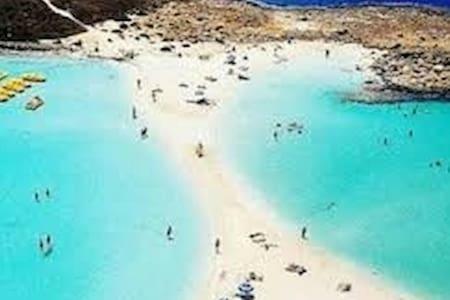 Freminore Sky Aprtments Agia Napa Buitenkant foto