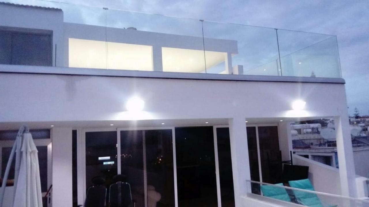 Freminore Sky Aprtments Agia Napa Buitenkant foto